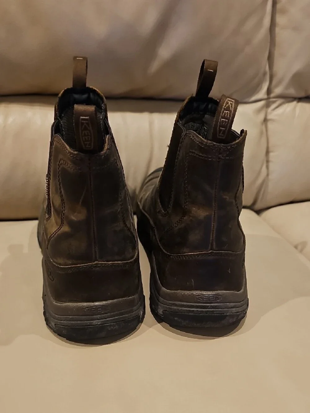 Keen Mens Brown Leather Chukka Pull-On Boots